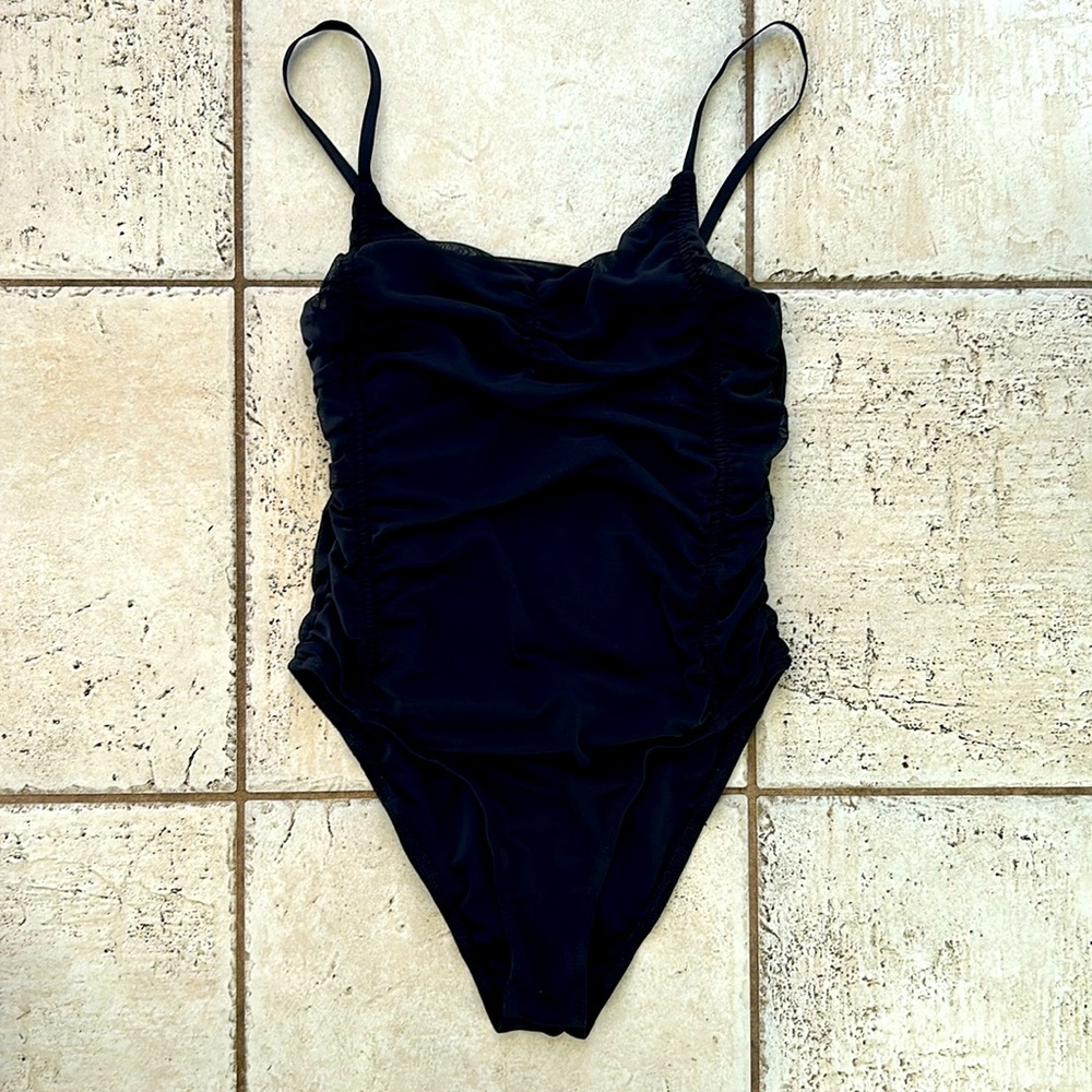 TopShop size 8 ruched bodysuit